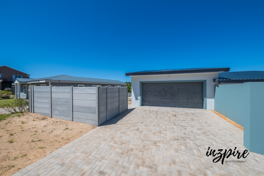 3 Bedroom Property for Sale in Dana Bay Western Cape